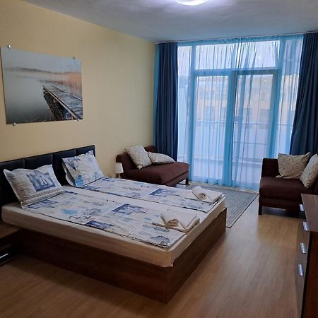 Apartments In Black Sea Star Complex Созополь Номер фото