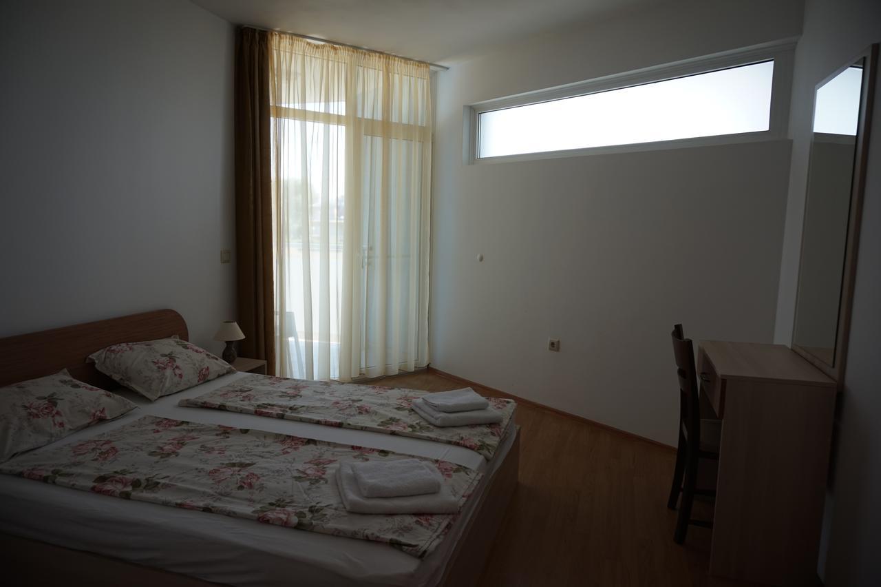 Apartments In Black Sea Star Complex Созополь Экстерьер фото